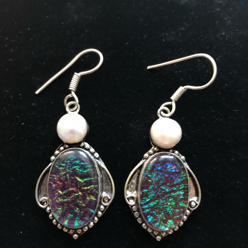 Colorful earrings with water Pearl and real silver